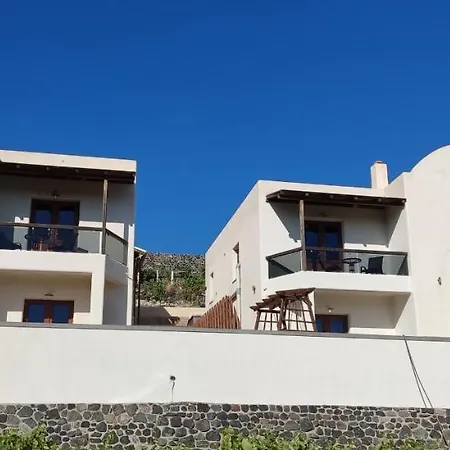 Holiday home Eco Santorini Emporio (Santorini)